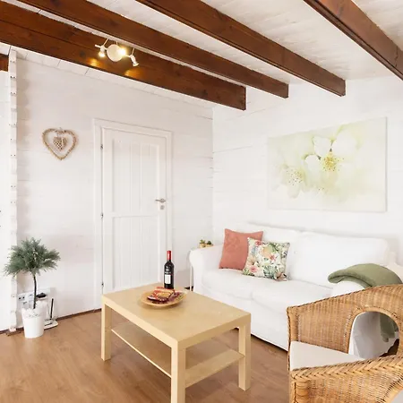 Home2book Comfy Hibiscus, Peace Retreat *