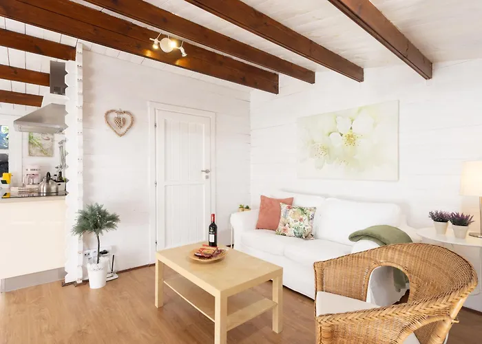 Home2book Comfy Hibiscus, Peace Retreat *